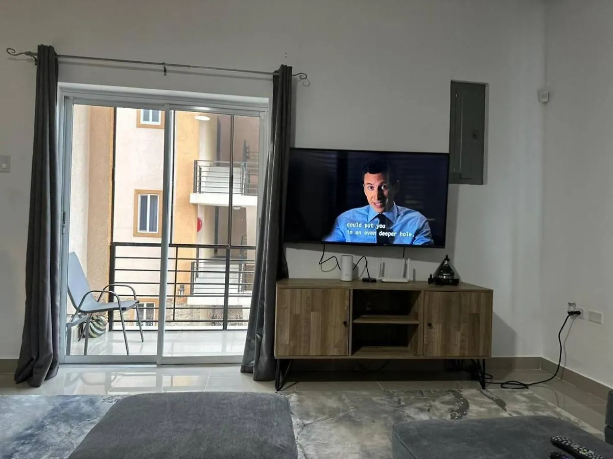 Apartamento Luxury Living- Modern - Contemporary Home With Brand New Pool In Manor Park Jamaica
